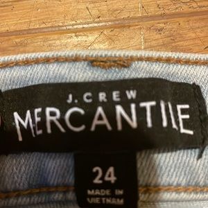 J.Crew Mercantile, skinny jeans, light wash, 24, hardly ever used, doesn’t fit